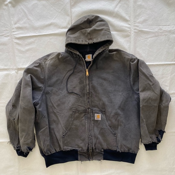 Carhartt Other - Vintage Thrashed Carhartt Charcoal Hooded Jacket Heavy Wear Extra Distressed